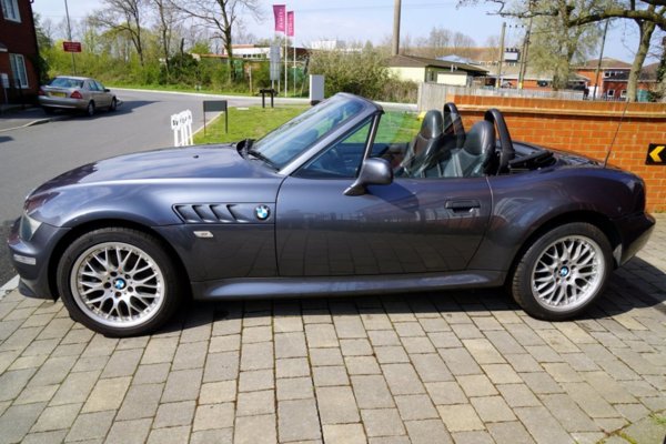 5-31-Roof Down - Side - L.JPG