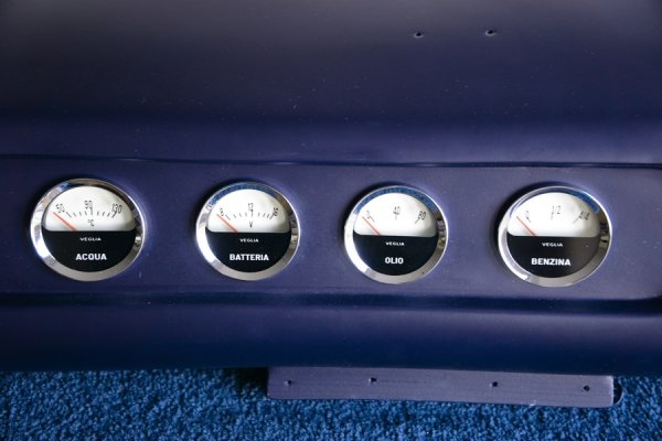 Interior Finished Dash 3.jpg