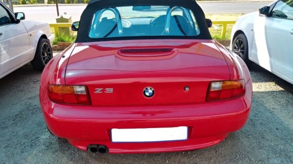 BMW Z3 Hellrot 2.jpg