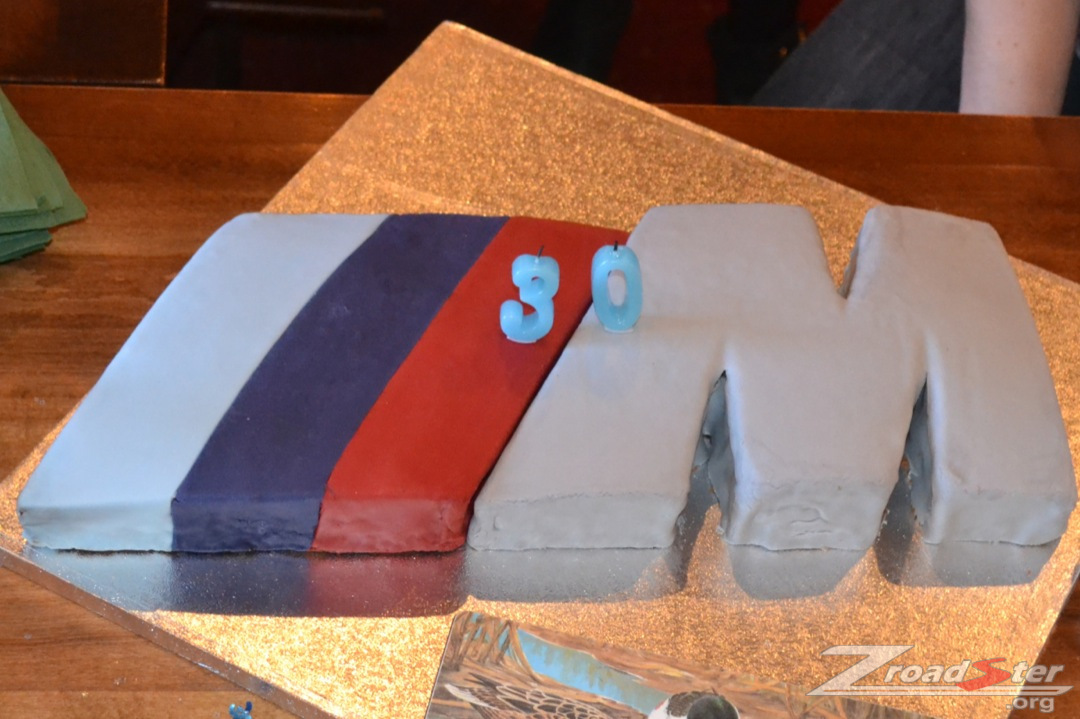 ///M Cake!