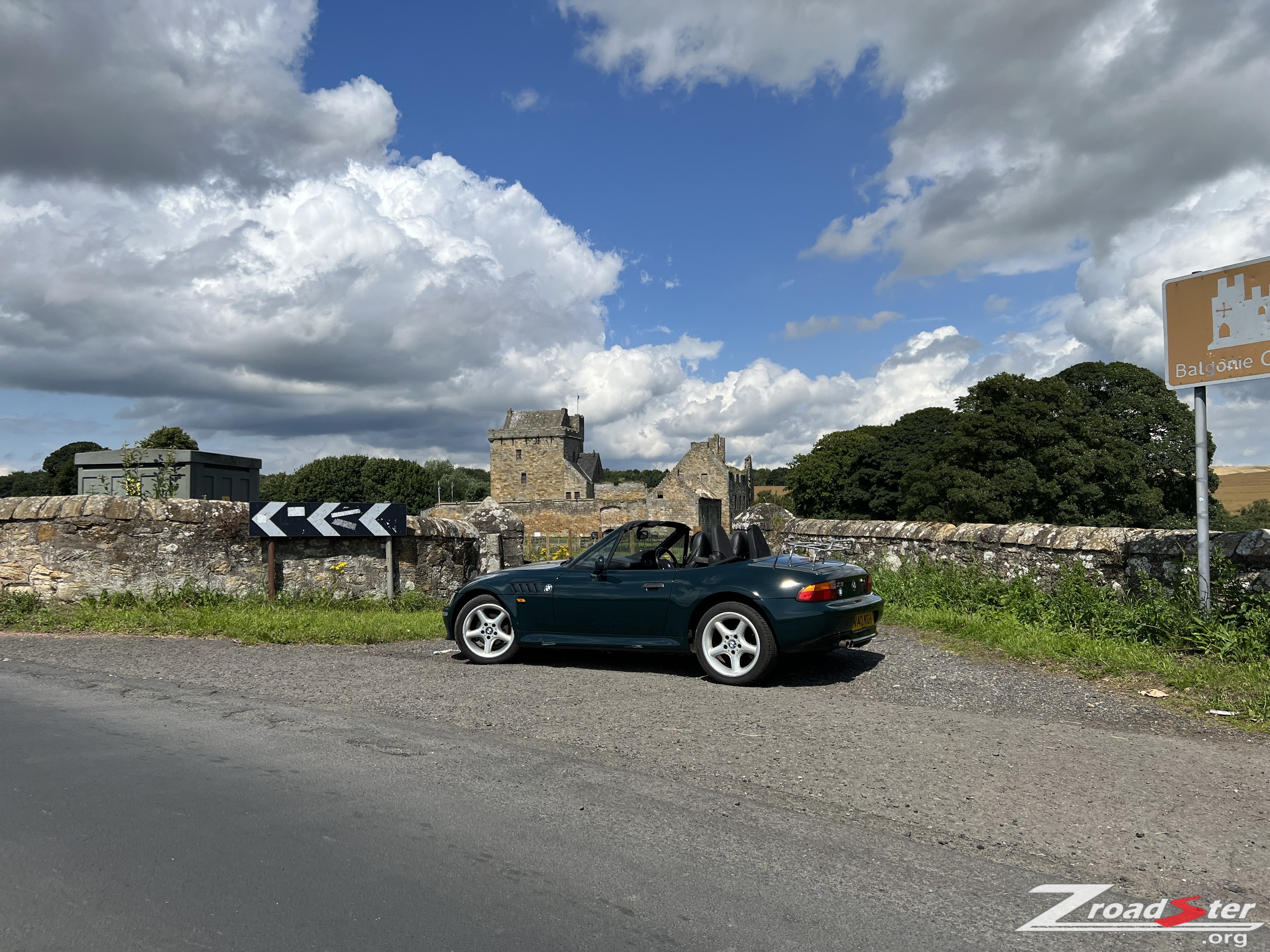 Z3 2.8i - Balgonie Castle